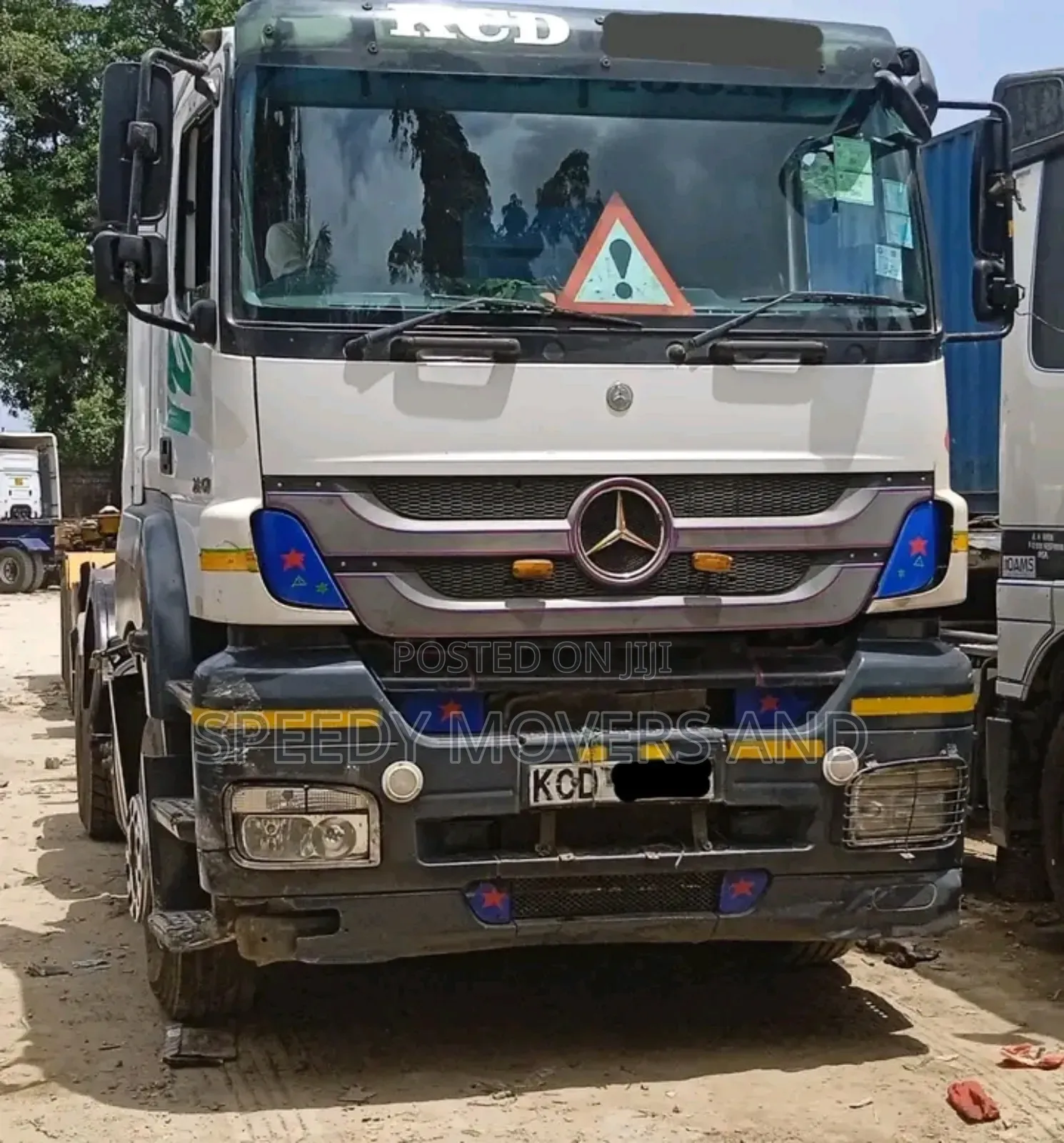 Goods Delivery/Transporter/Transport/Delivery