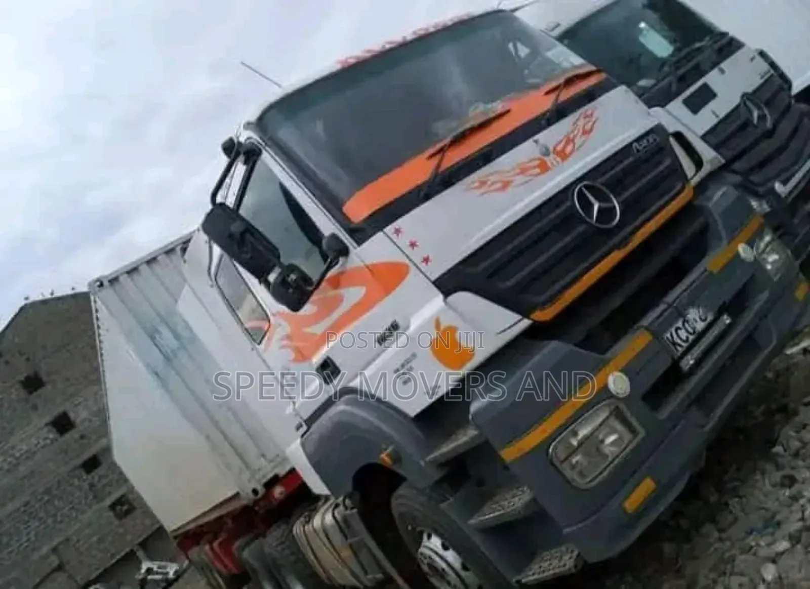 Flatbed Trailers for Transportation Available