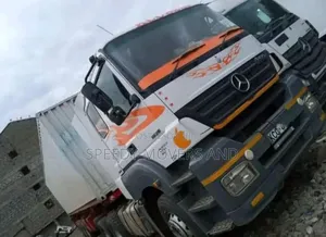 Flatbed Trailers for Transportation Available