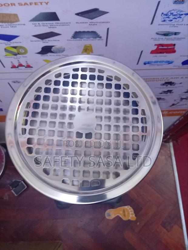 Cigarette Bin/ Trash Bin - thumbnail 3