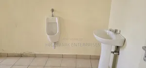 5000 Sq Ft Godown for Sale:Athiriver