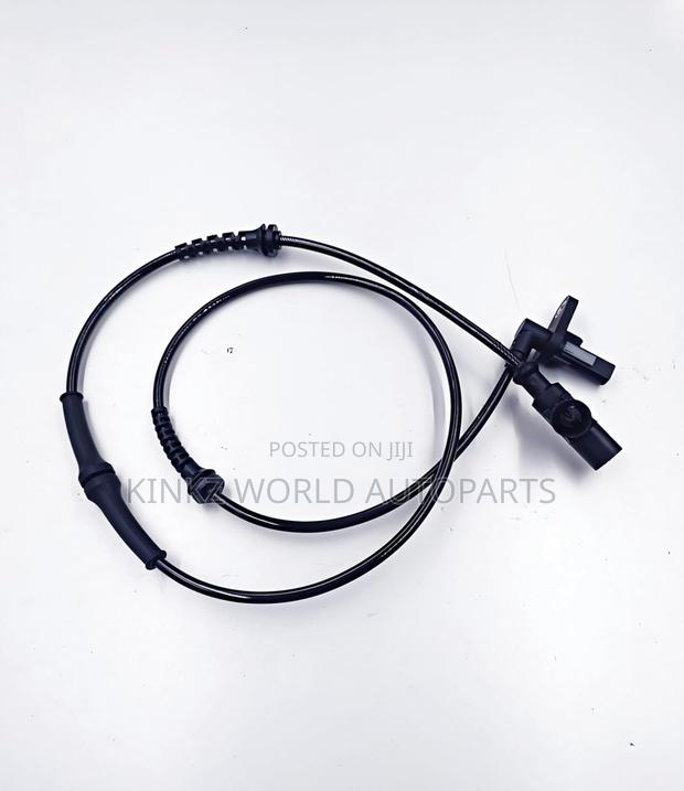 Abs Wheel Speed Sensor Front Land Rover Discovery 4 Lr013783