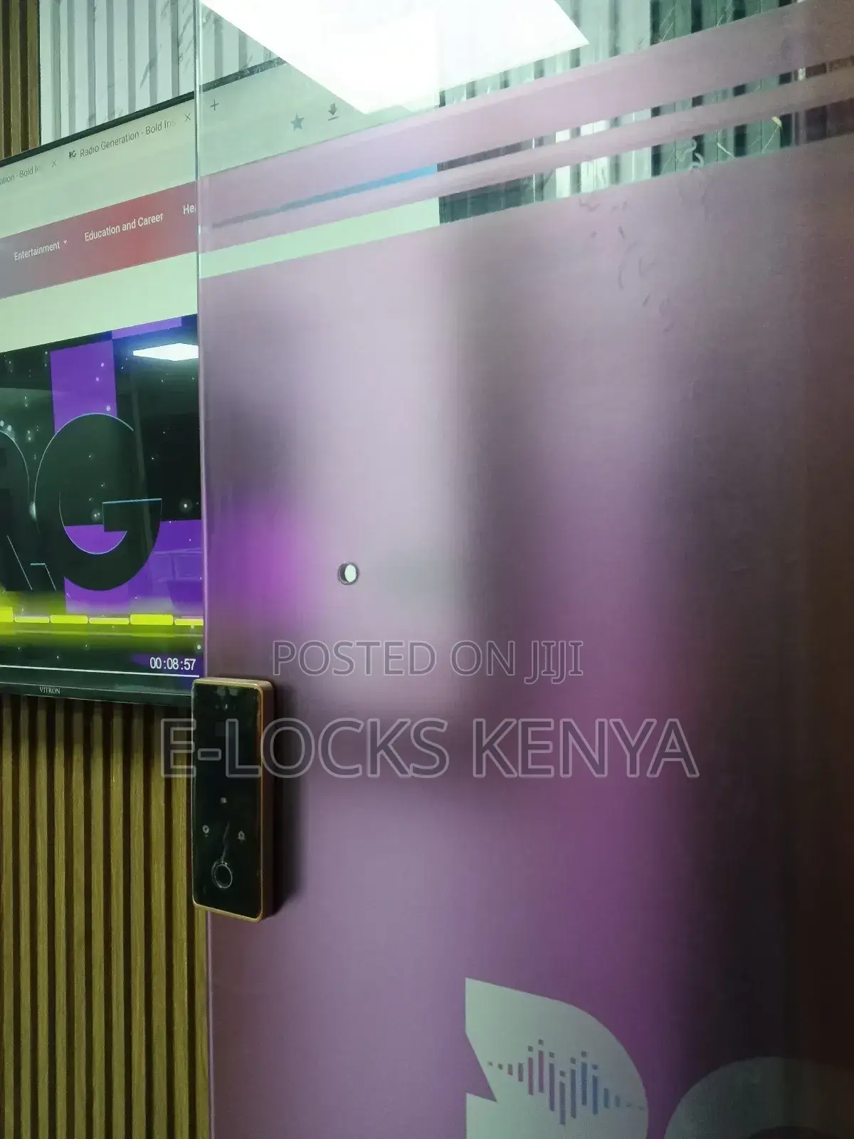 Intelligent Glass Door Lock