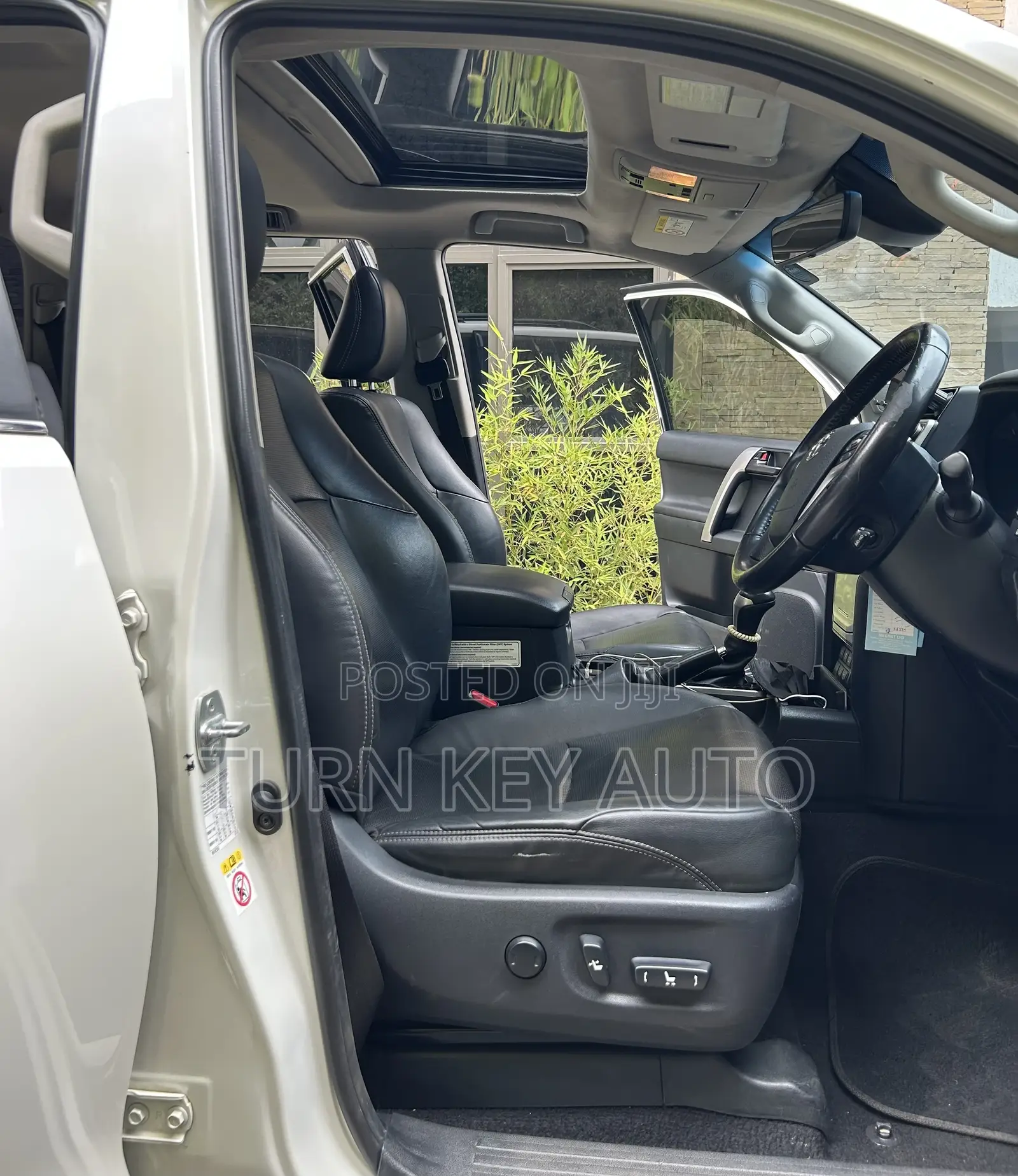 Toyota Land Cruiser Prado 2.8 2018 White