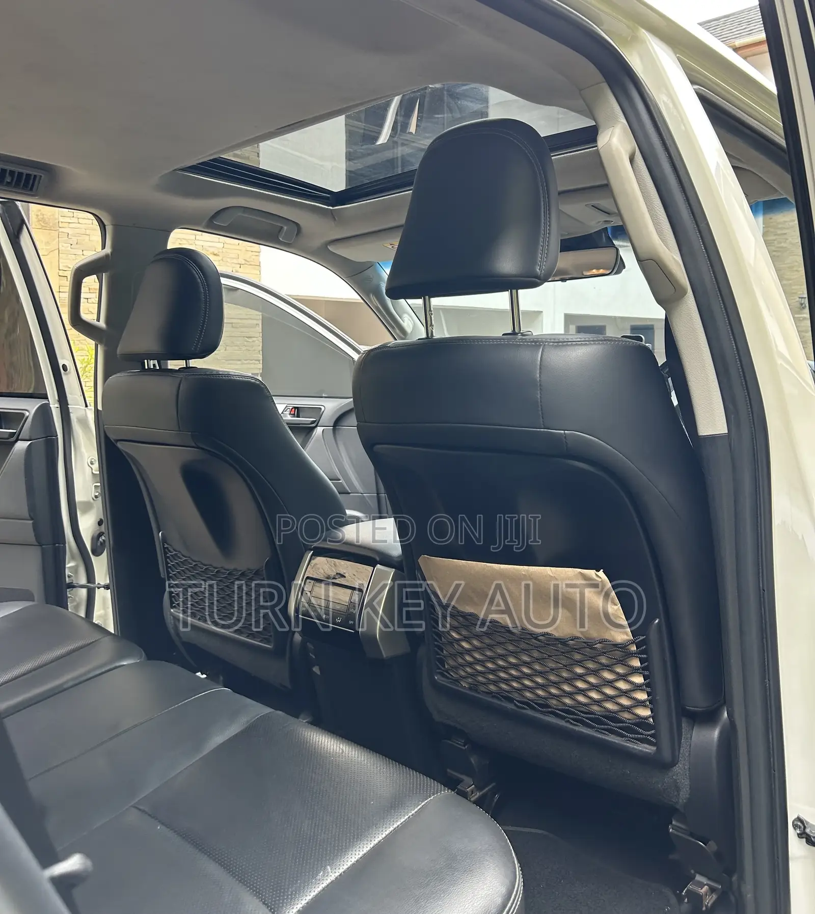 Toyota Land Cruiser Prado 2.8 2018 White