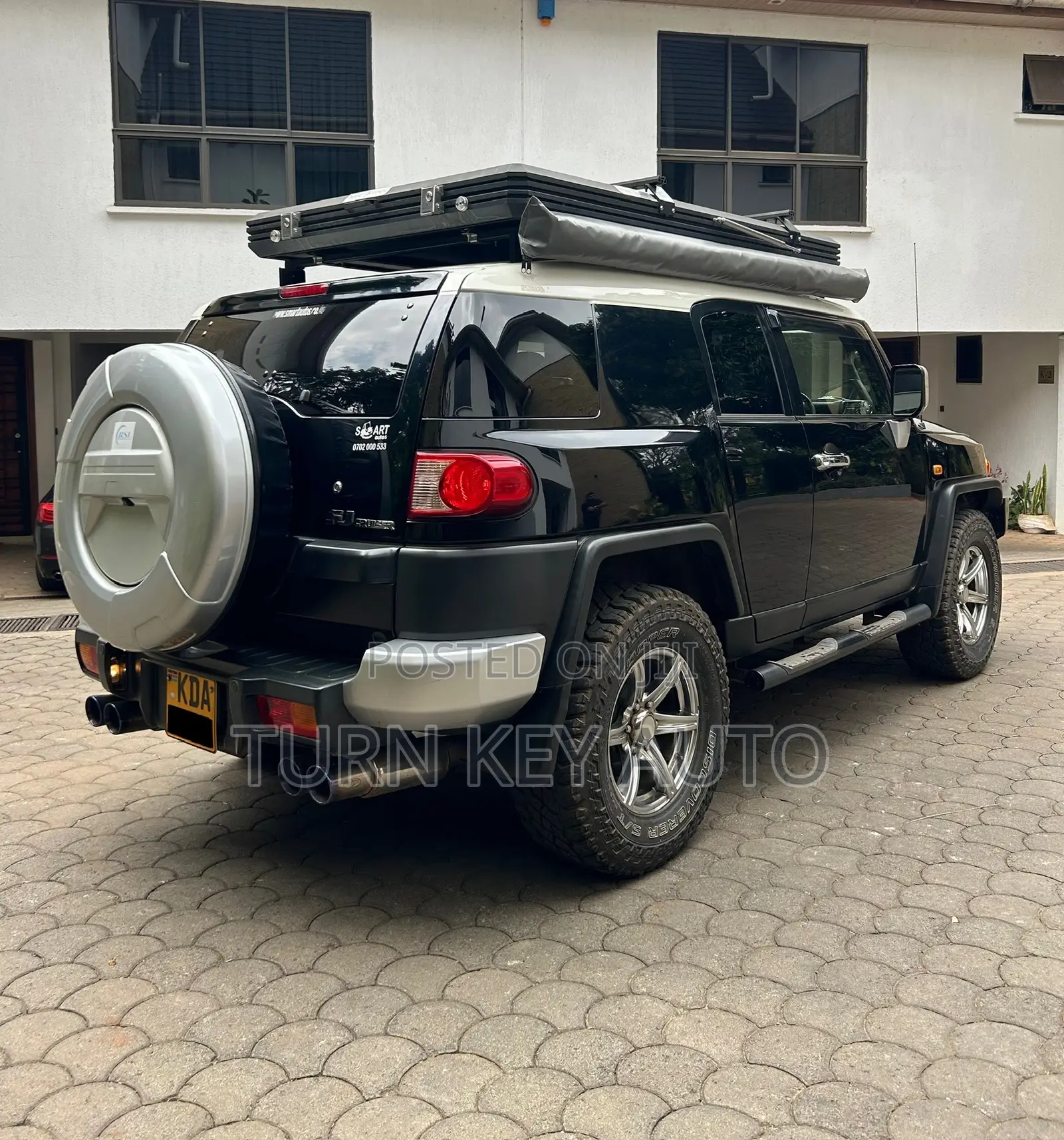Toyota FJ Cruiser 4X4 AT 2013 Black
