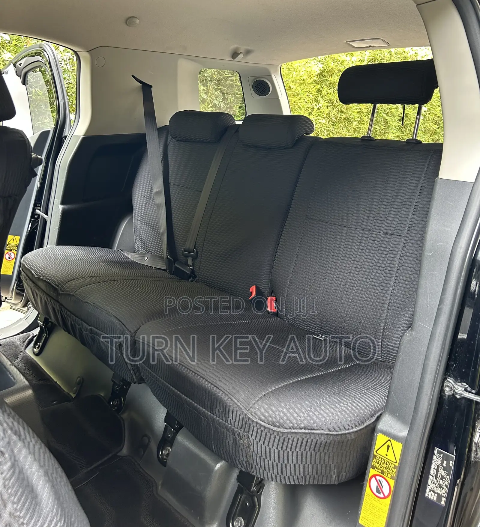 Toyota FJ Cruiser 4X4 AT 2013 Black