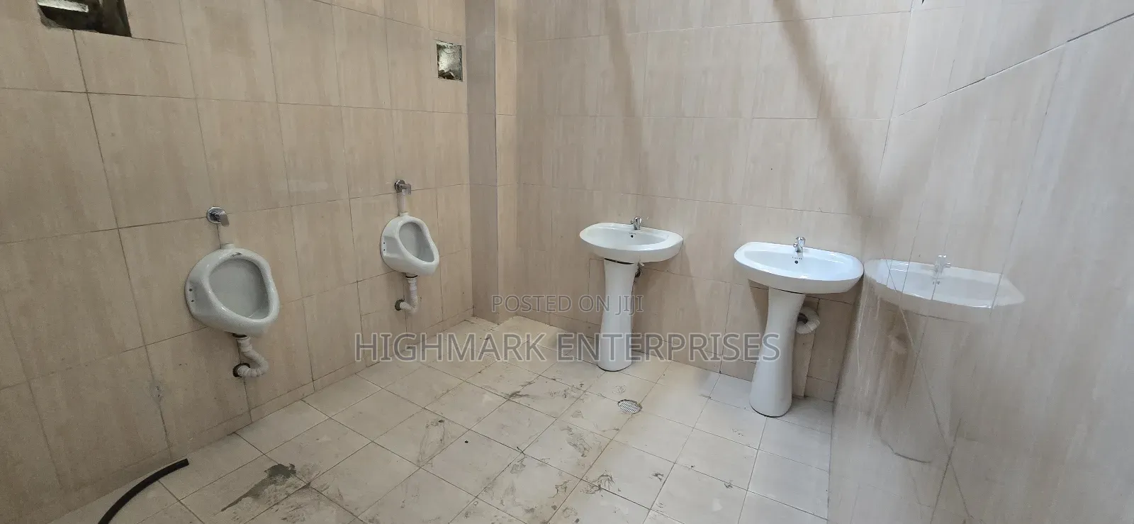 13200 Sq Feet Godown/Warehouse to Let : Imara Daima