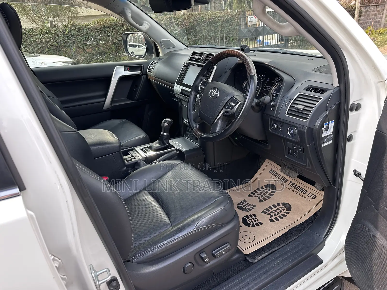 Toyota Land Cruiser Prado 2.8 2019 Pearl