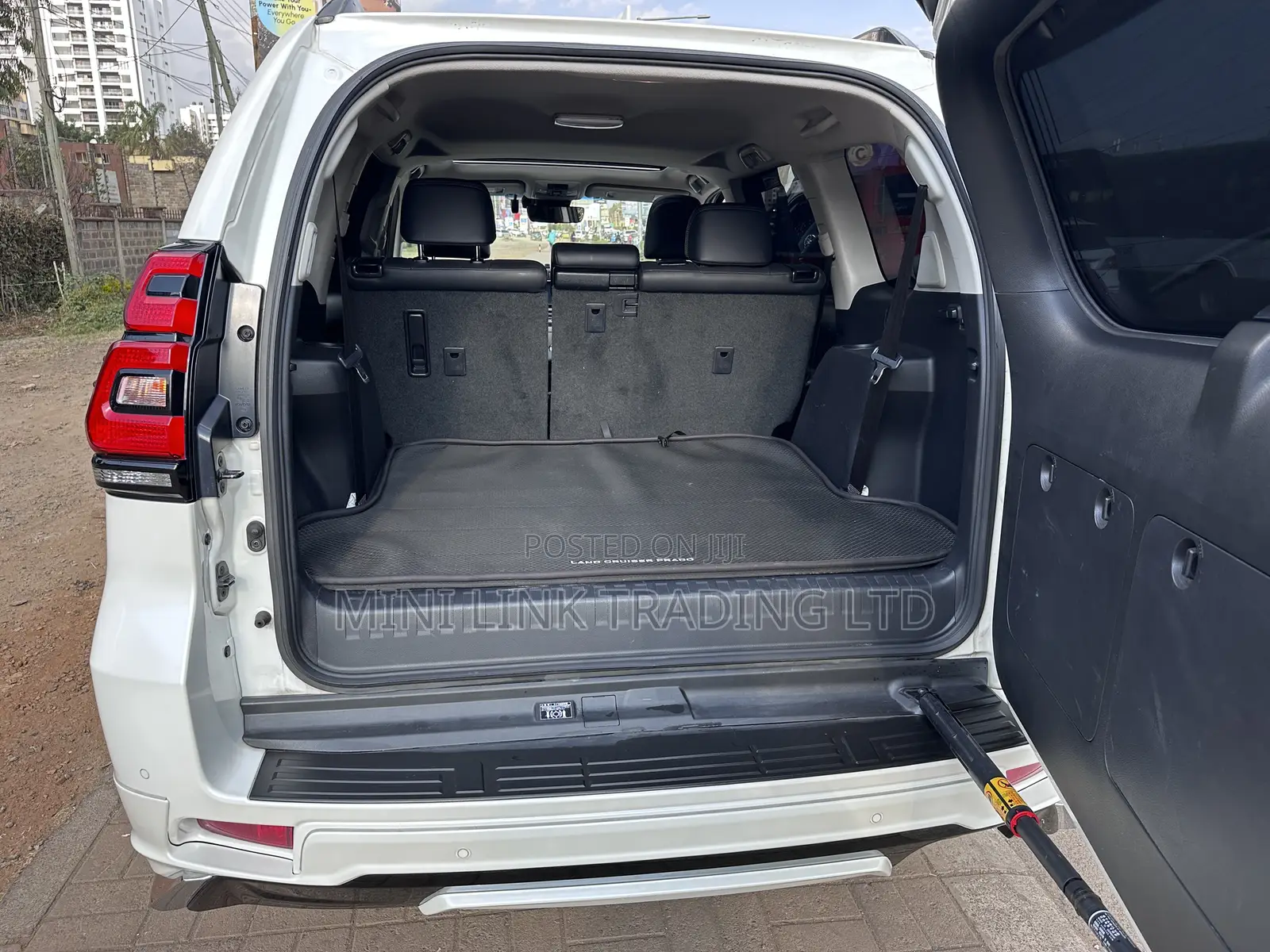 Toyota Land Cruiser Prado 2.8 2019 Pearl