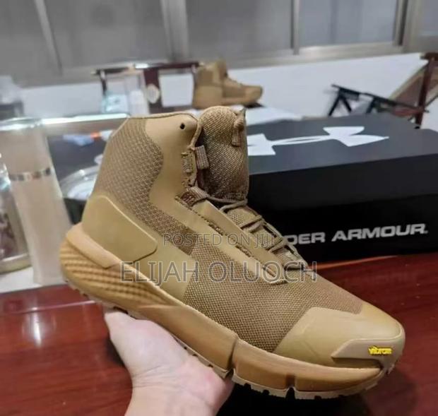 Under Armour Sneakers[Hiking Boots] - thumbnail 4