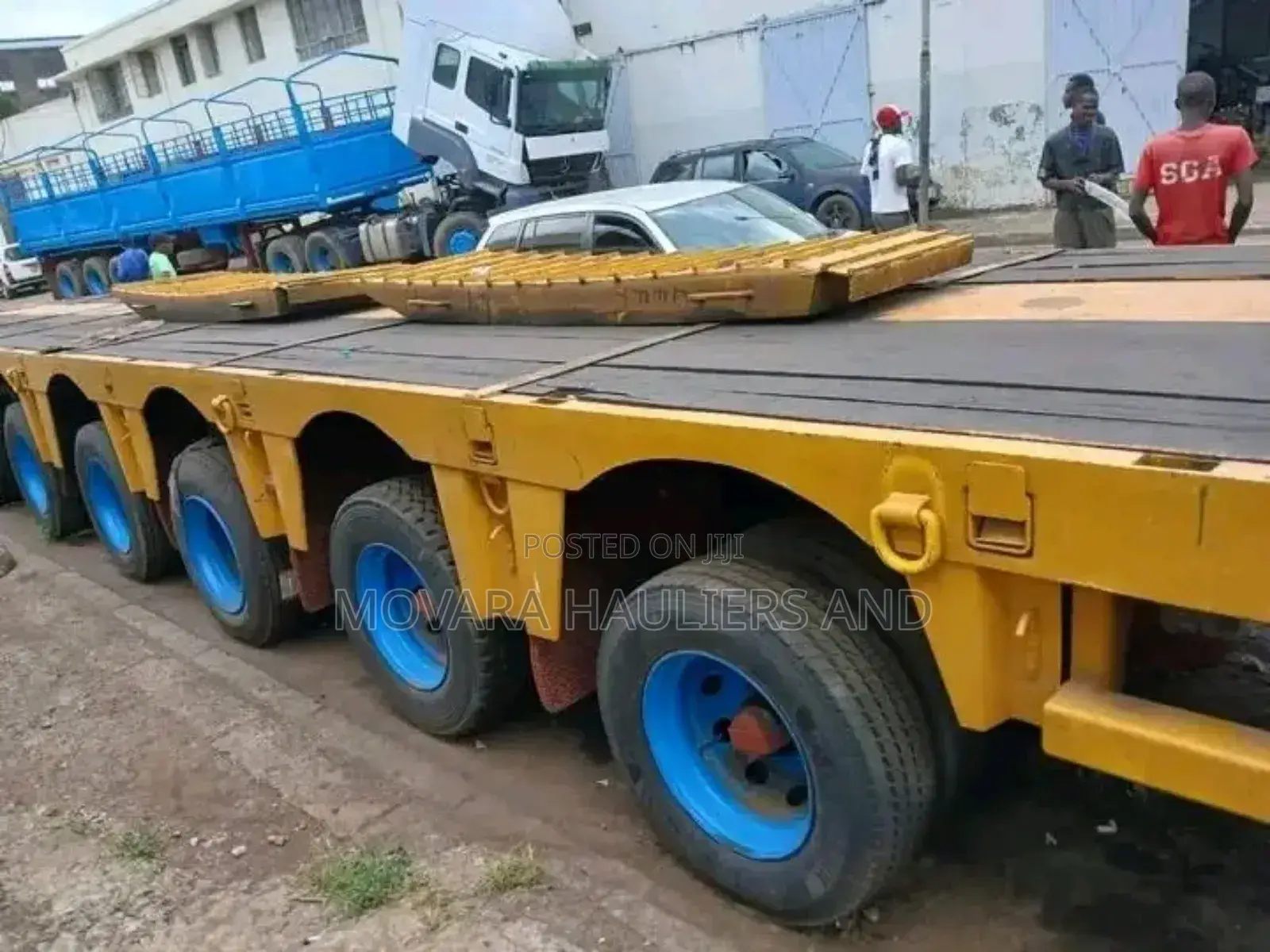 Flatbed Trailers Accessible for Jobs