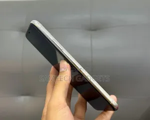 New Apple iPhone 11 Pro Max 256 GB Gold
