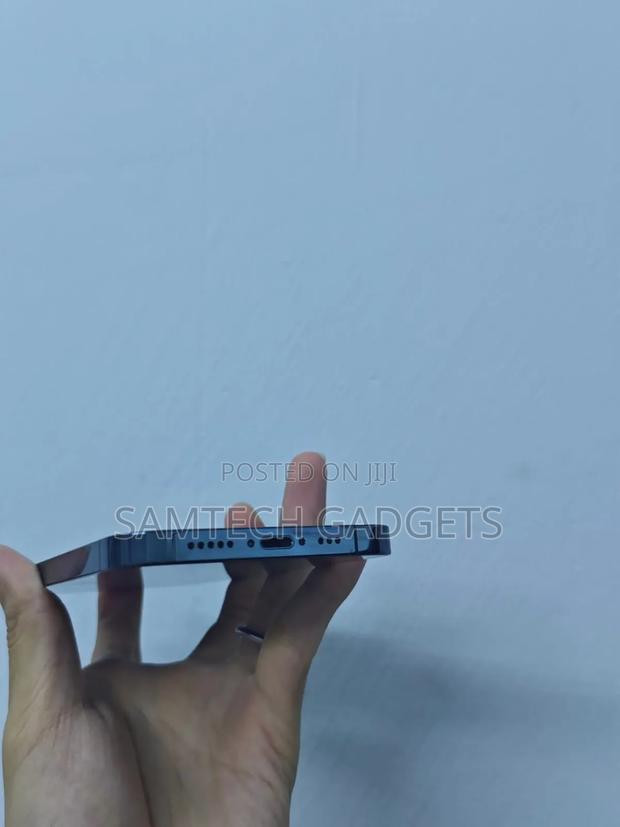 Apple iPhone 12 Pro 128 GB Blue - thumbnail 5