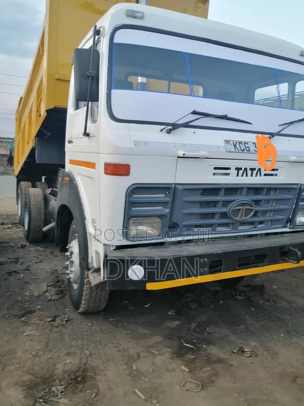 Tata Tipper - thumbnail 5