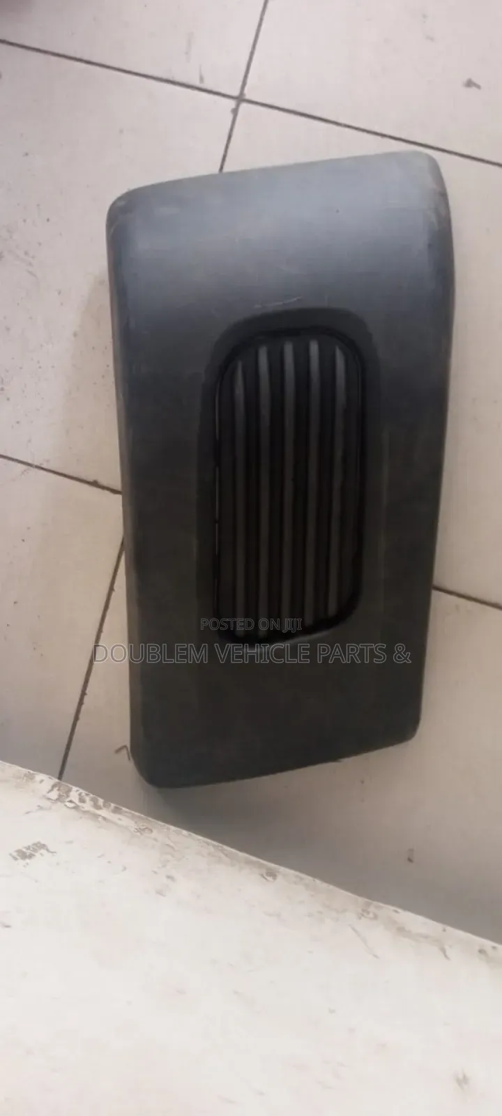 Bumper Finisher/Garnish/End/Side Bumper Plastic Black Canter 4p10