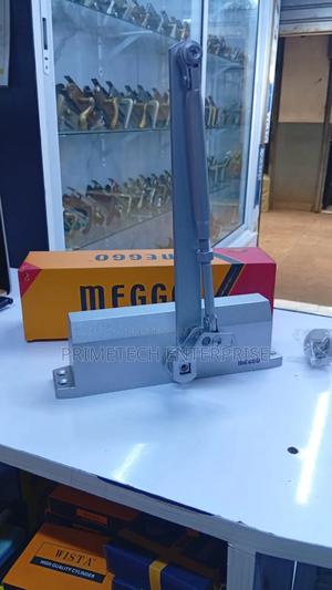 Big Door Closer - thumbnail 2