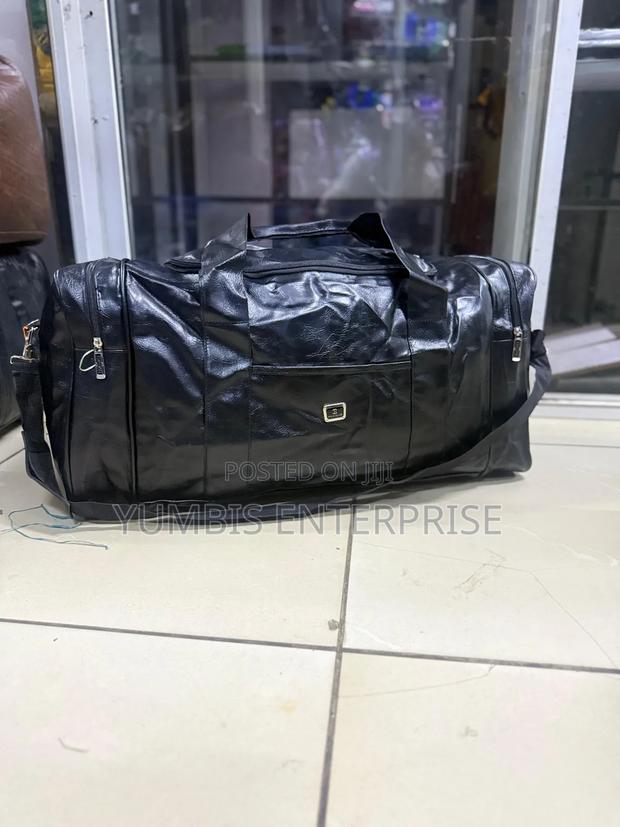 Big Multi Pockets Travelling Leather Bags in Black Extra Pockets Side
