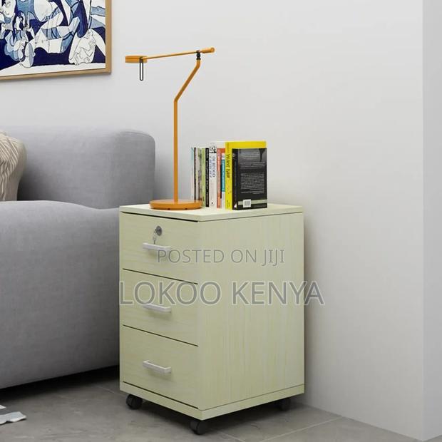 Office Cabinet : 3- Drawer Cabinet File