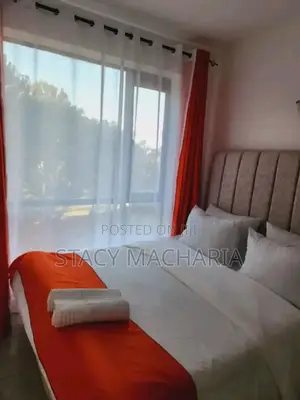 Modern Cosy 1 Bedroom Airbnb Attic Apartments