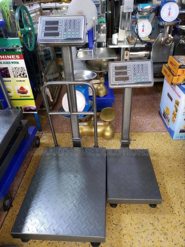 Accurate 150kg Commercial Weighing Scale With Guard - main view