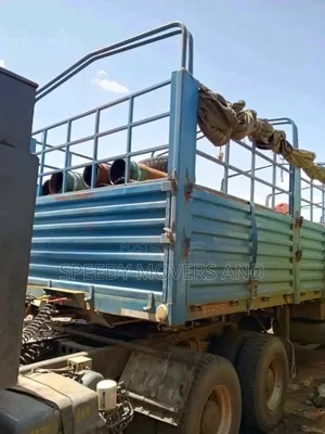 Flatbed/Highsided Trailers Available for Load Delivery