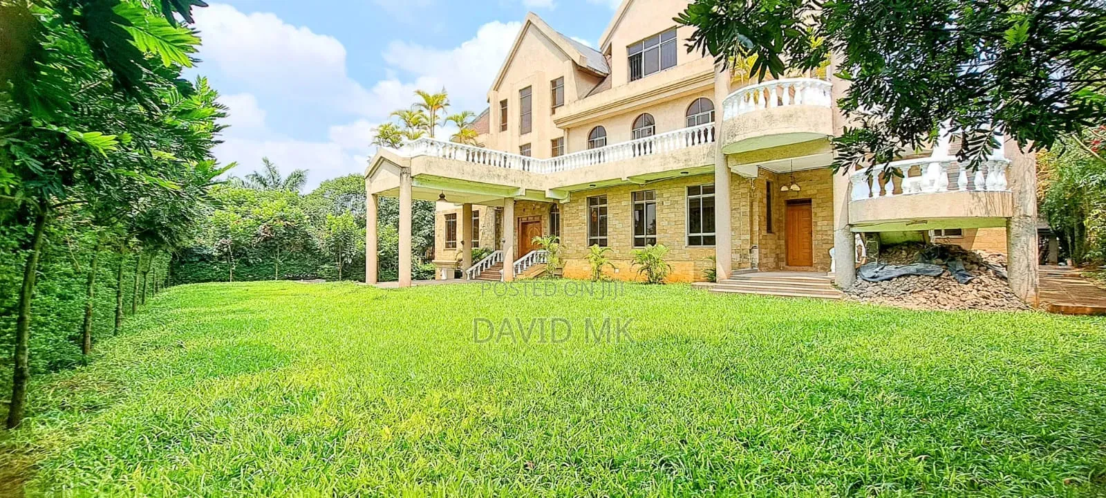 6bdrm House in Ridgeways, Rosslyn for sale