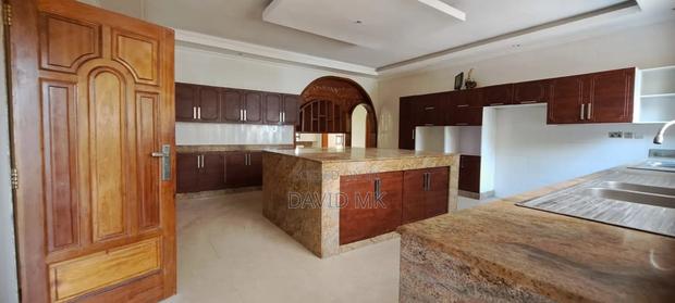 6bdrm House in Ridgeways, Rosslyn for sale - thumbnail 6