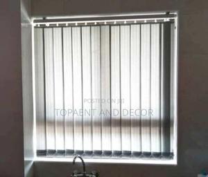 Perfect Vertical Blinds for Kitchen Windows Absorbs Water - thumbnail 2