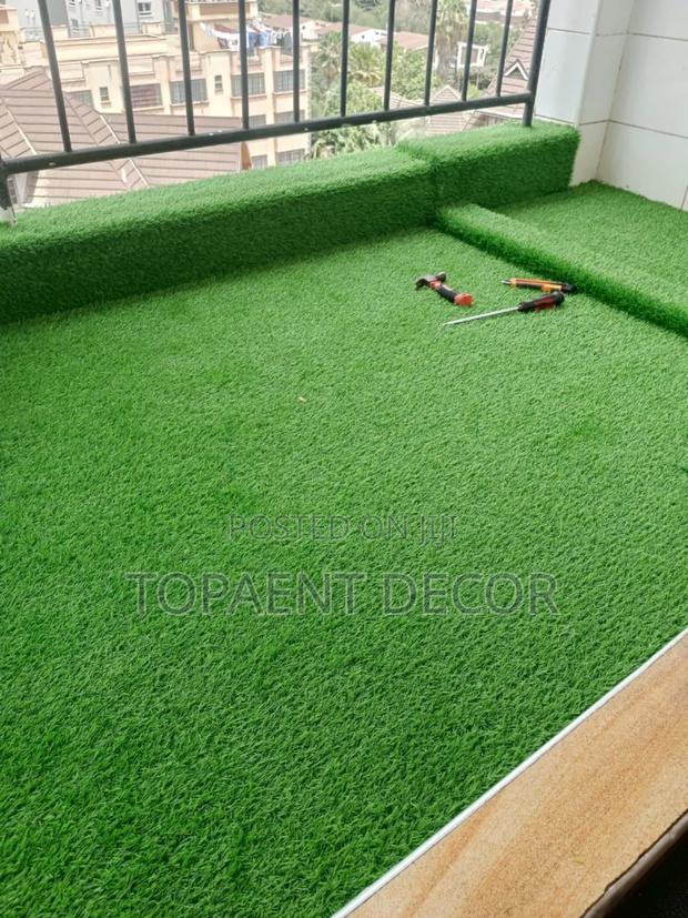 Full Coverage Balcony Artificial Grass Carpet