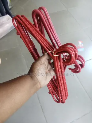 Cheap Plastic Hangers