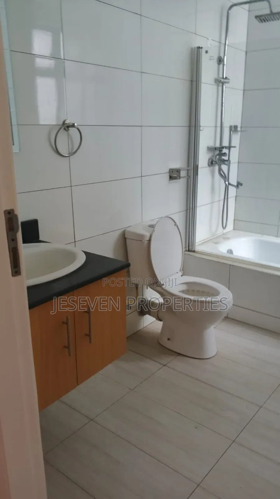 5bdrm Townhouse / Terrace in Syokimau for rent