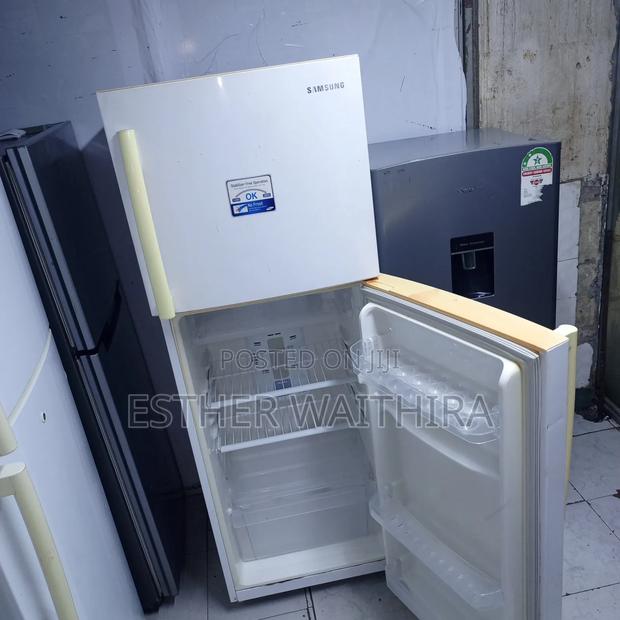 Fully Functional Sumsung Double Door Fridge - thumbnail 2