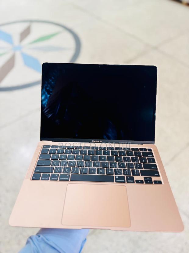 Laptop Apple MacBook Air 8GB Intel Core I7 SSD 512GB - thumbnail 2