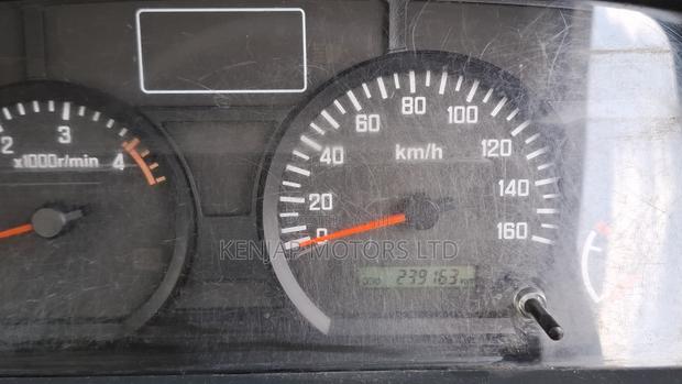 2018 Isuzu - Elf - thumbnail 7