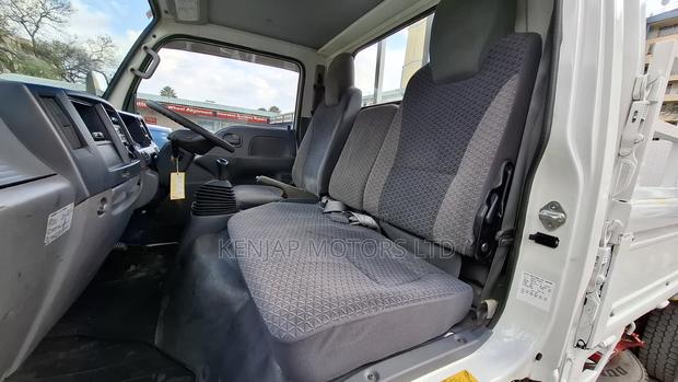 2018 Isuzu - Elf - thumbnail 10