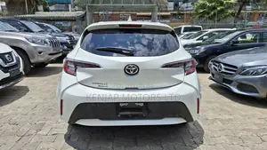 Toyota Corolla Fielder 2018 White