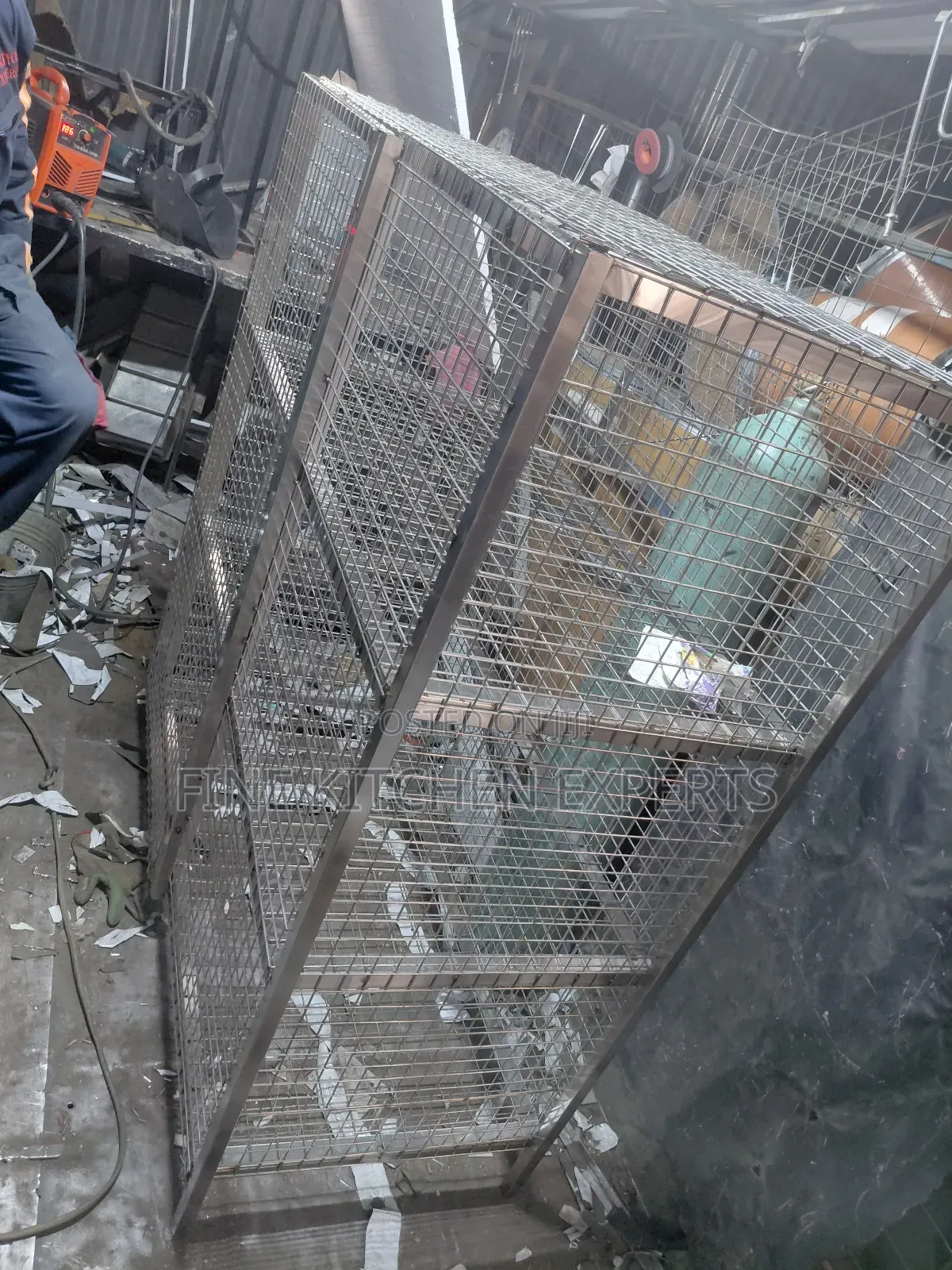 Stainless Steel Wire Mesh Shelf.