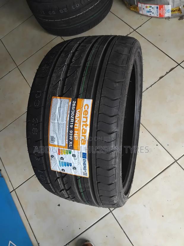 265/30 R19 Centara - thumbnail 2