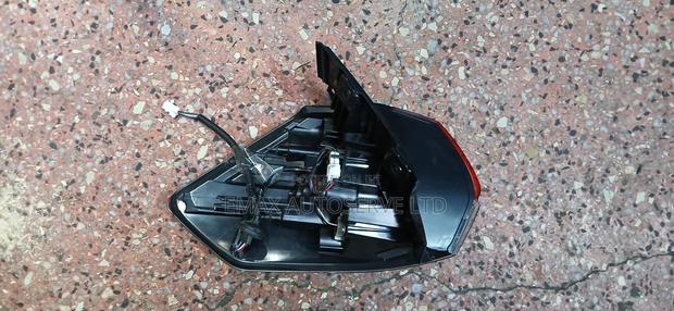 Xtrail 2020 Taillight Japan Black Shade - thumbnail 3