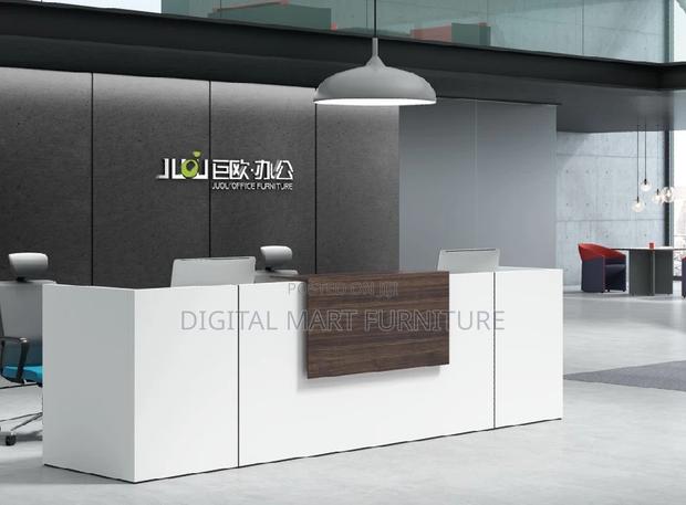 Office Desk: 1.4 Meter White Nice Office Desk - thumbnail 3