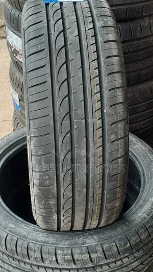 225 45r18 Goodard
