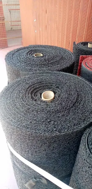 Elegant Black Spaghetti Anti Slip Carpet