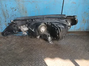 Toyota Rav 4 2015 Non Xenon Headlight