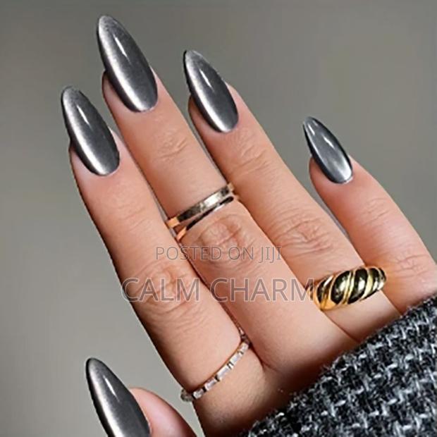 24-30pcs Cat Eye Gel Press-on Nails - thumbnail 2