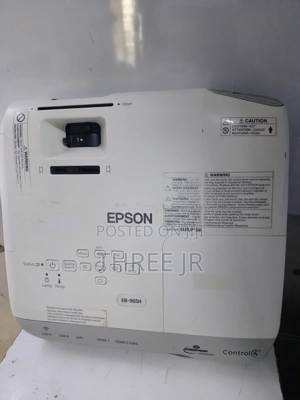 Epson 965 H Projector With 3500lumens