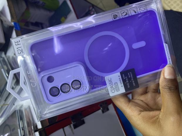 Shokie Samsung Galaxy S21 Fe Case Magnetic Translucent Matte - thumbnail 3