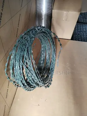 Heavy Duty Green Razor Wire