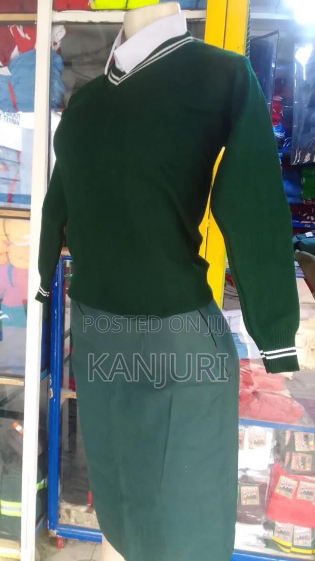 Professional Yarned Sweaters - main view