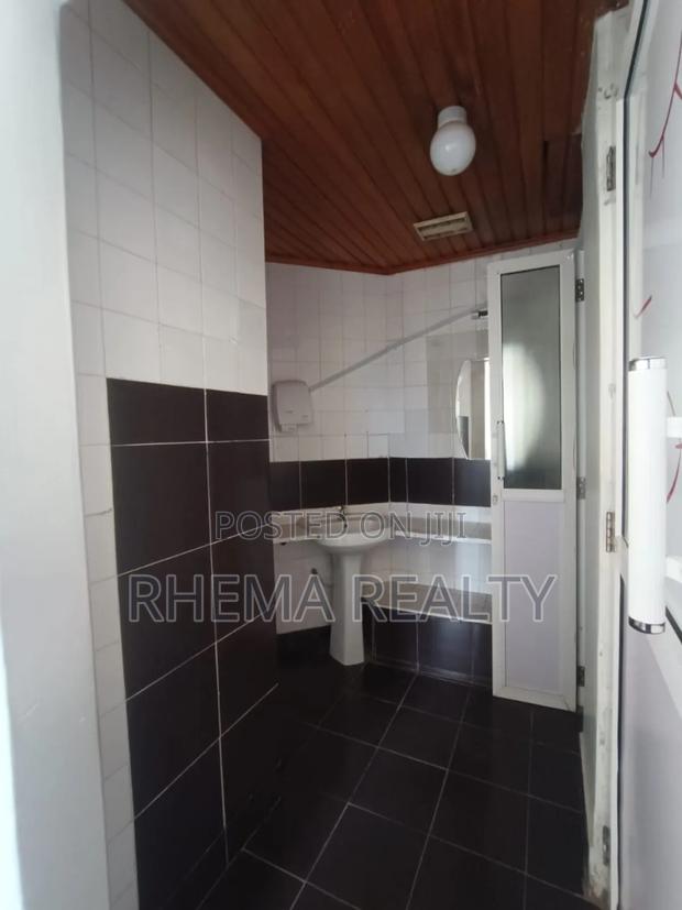 016/001/Rre Office To Lease - thumbnail 7